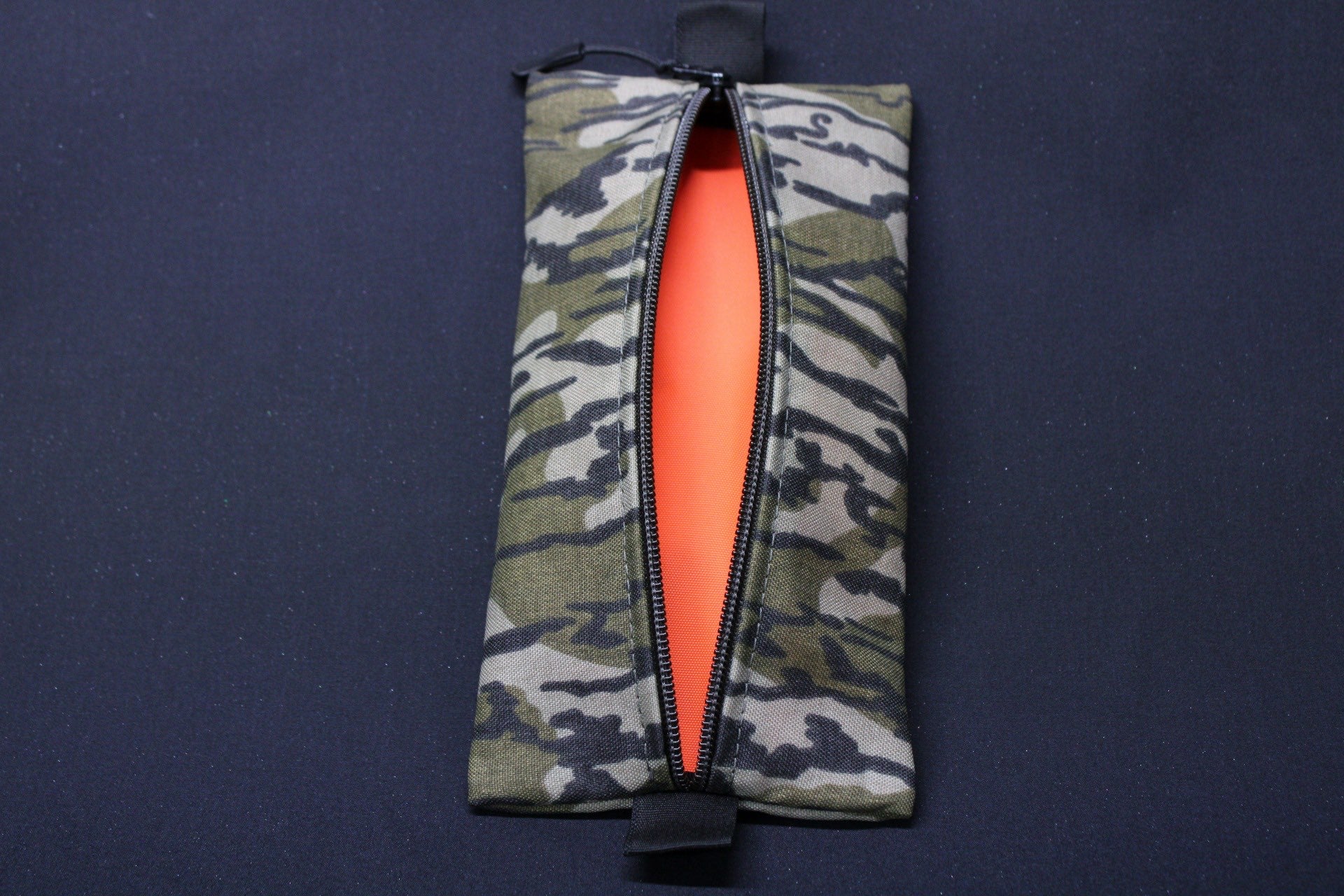 Flat Pouch in Mossy Oak Bottomland